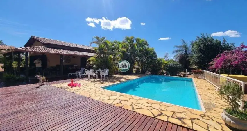 Casa com 3 dormitórios à venda, 160 m² por R$ 650.000,00 - Condomínio Aldeia da Jaguara - Jaboticatubas/MG