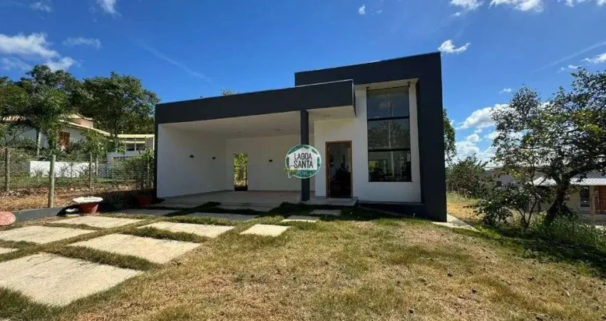 Casa com 3 dormitórios à venda, 230 m² por R$ 830.000,00 - Condomínio Vale Do Luar - Jaboticatubas/MG