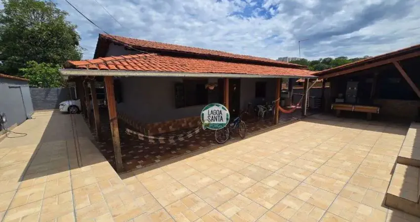 Casa com 3 dormitórios à venda, 229 m² por R$ 699.000,00 - Vila Rica - Lagoa Santa/MG