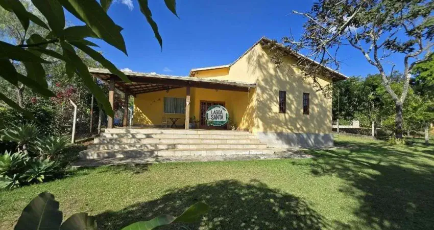 Casa com 3 dormitórios à venda, 340 m² por R$ 790.000,00 - Condomínio Morada do Lago - Jaboticatubas/MG