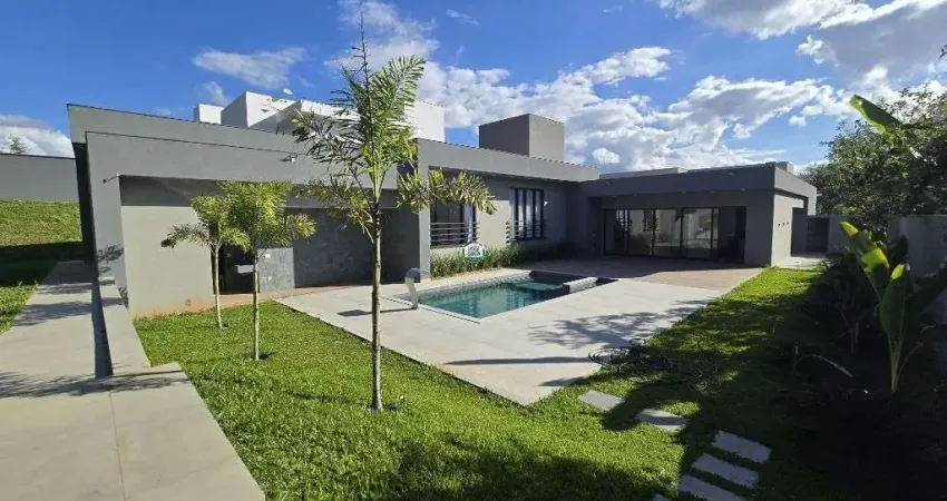 Casa com 3 dormitórios à venda, 298 m² por R$ 3.500.000 - Condomínio Pontal da Liberdade - Lagoa Santa/MG