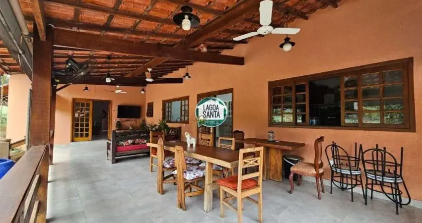 Casa com 3 quartos à venda na Rua Carlos Dias Ribeiro, 590, Várzea, Lagoa Santa