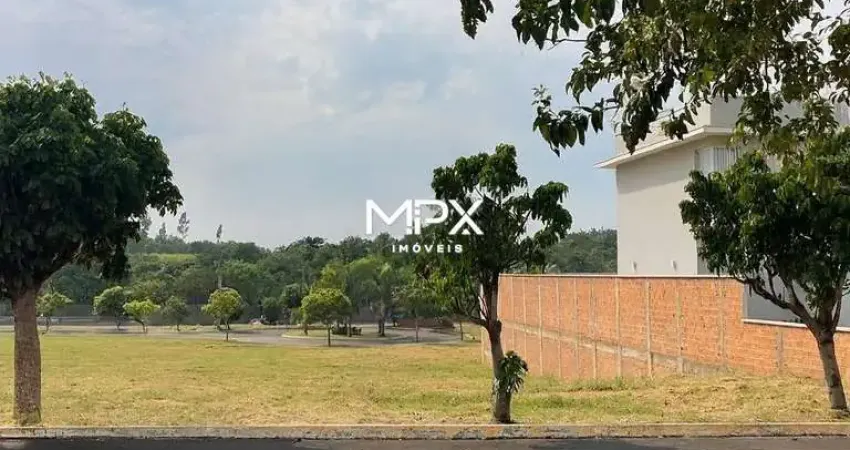Terreno em condomínio fechado à venda no Centro, Águas de São Pedro 