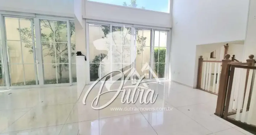 Sobrado bosque da saúde 293m² 04 dormitórios 04 suítes 3 vagas