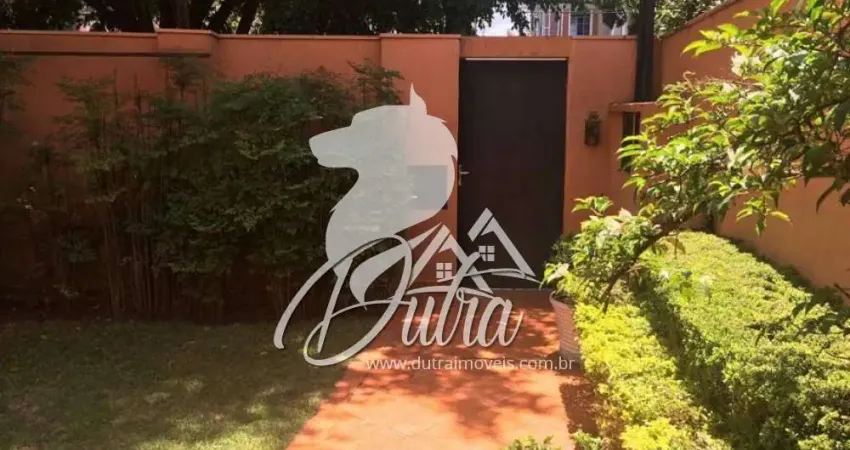 Casa com 3 quartos à venda na Rua Áustria, Jardim Europa, São Paulo