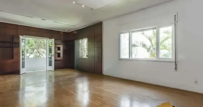 Padrão jardim paulista 345m² 05 dormitórios 03 suítes 4 vagas