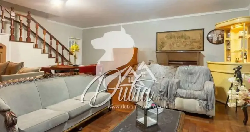 Casa com 3 quartos à venda na Rua Rússia, 59, Jardim Europa, São Paulo