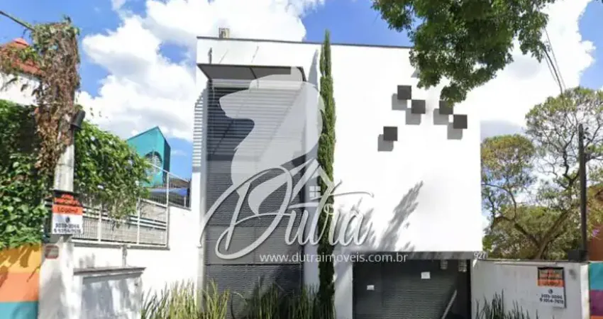 Casa comercial para alugar na Rua Girassol, Vila Madalena, São Paulo