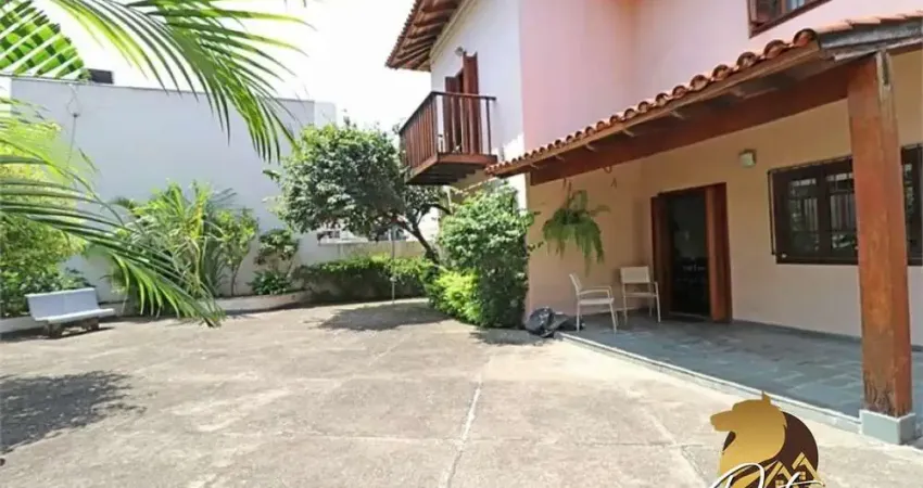 Casa com 4 quartos à venda na Rua Montezuma, Vila Madalena, São Paulo