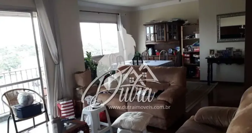 Apartamento com 3 quartos à venda na Rua Doutor Silvino Canuto Abreu, 153, Campo Belo, São Paulo