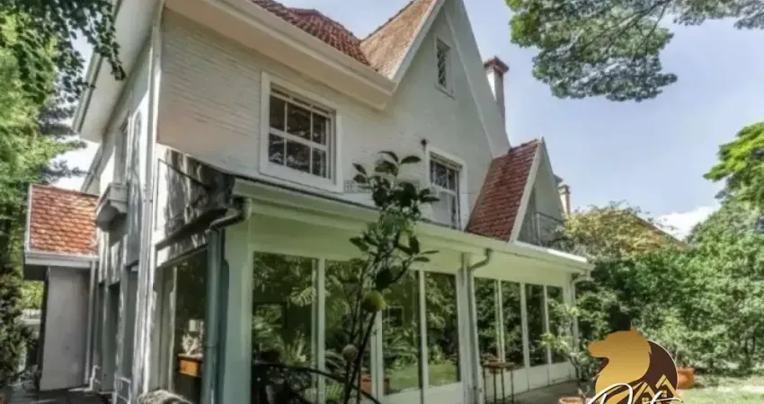 Padrão jardim américa 370m² 04 dormitórios 03 suítes 4 vagas