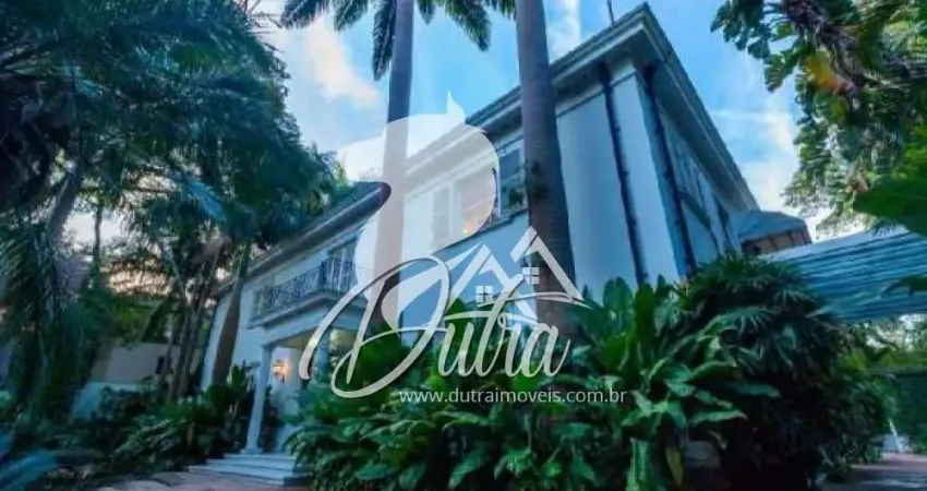 Casa com 4 quartos à venda na Rua Noruega, Jardim Europa, São Paulo