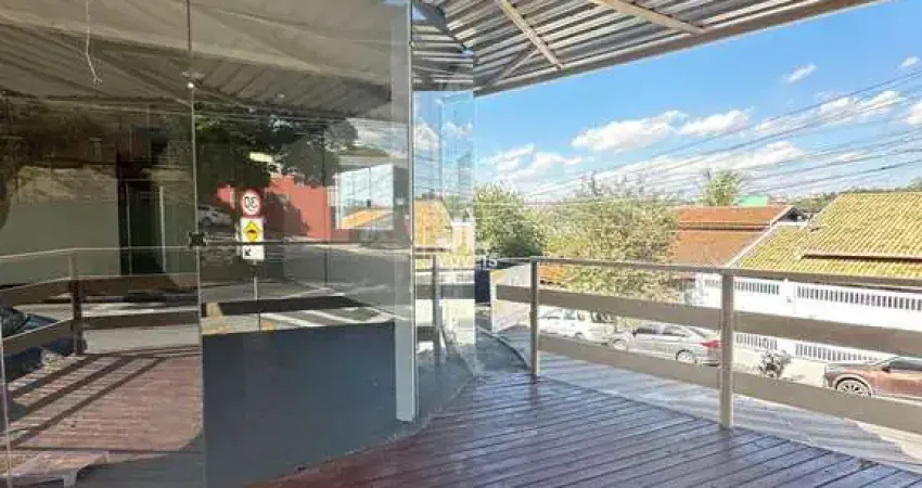 Salão comercial para locação no centro de campo limpo paulista-sp: 1 sala, 2 banheiros, 110m² de área.