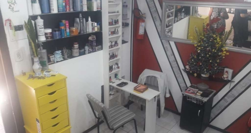 Ponto comercial à venda na Avenida Cristóvão Colombo, 1168, Floresta, Porto Alegre