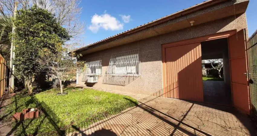 Casa com 3 dormitórios à venda, 120 m² por R$ 272.000,00 - Intersul - Alvorada/RS