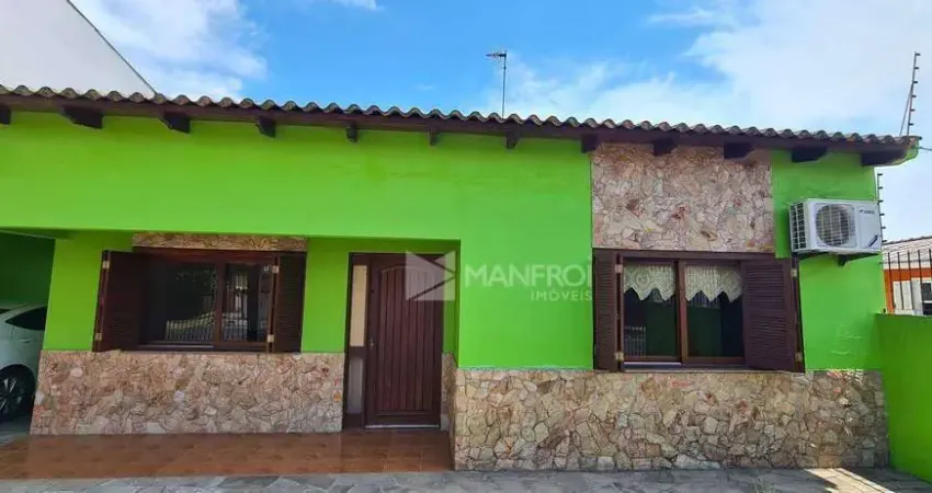 Casa com 3 dormitórios à venda, 164 m² por R$ 405.000,00 - Sumaré - Alvorada/RS