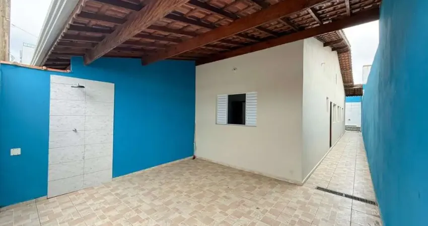 Casa para Venda em Mongaguá, Balneário Itaóca, 2 dormitórios, 1 suíte, 2 banheiros, 2 vagas