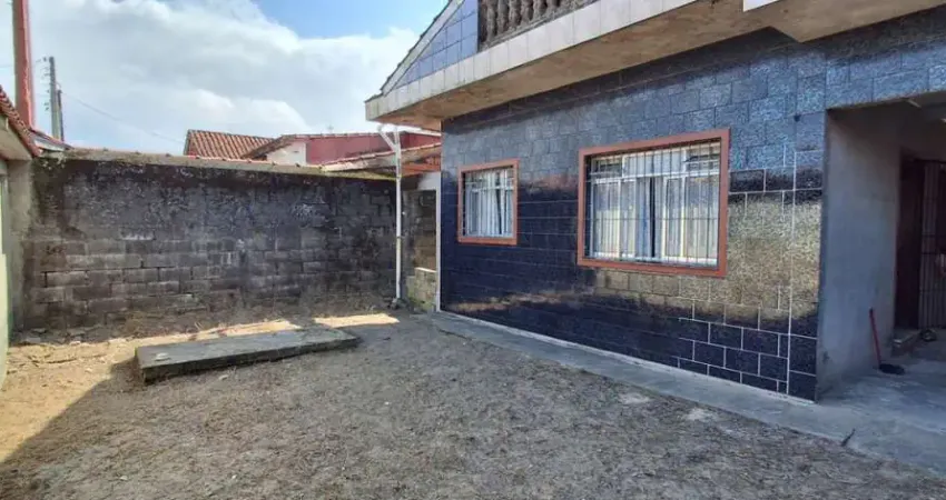 Casa para Venda em Mongaguá, Balneário Agenor de Campos, 2 dormitórios, 1 banheiro, 4 vagas