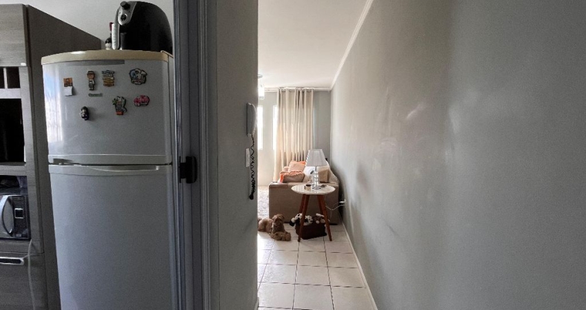 Em um condomínio completo e com uma localização excelente no bairro Iririú, seu novo lar espera por você.