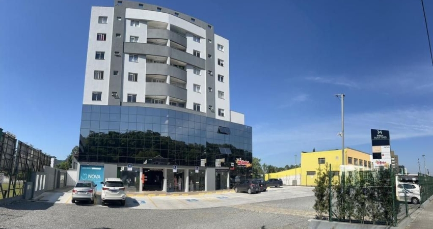 Apartamento muito bem localizado no bairro Bom Retiro