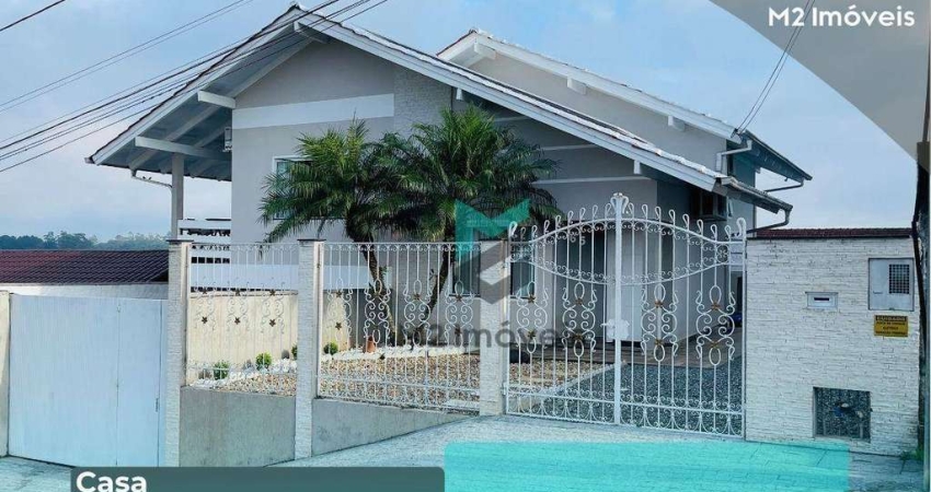 Casa com 4 dormitórios à venda, 188 m² por R$ 999.000,00 - Badenfurt - Blumenau/SC