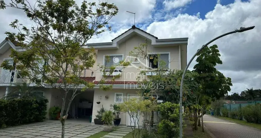 Casa de alto padrão no condomínio sunville - 3 suítes (1 c/ closet), piscina e espaço gourmet!