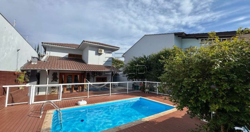 Casa com 3 quartos à venda na Rua Padre Osmar Muller, 200, Itaguaçu, Florianópolis