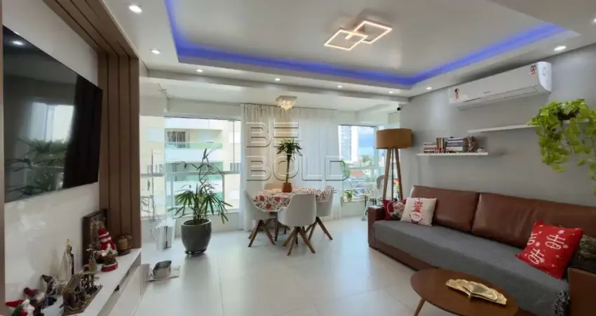 Apartamento com 3 quartos à venda na Rua Tiradentes, 51, Kobrasol, São José