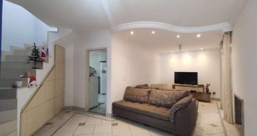 Casa com 3 quartos à venda na Avenida Diogo de Azevedo, 170, Jardim Ester, São Paulo