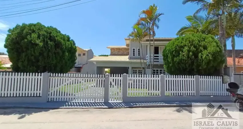 Casa à venda no bairro Ingleses do Rio Vermelho - Florianópolis/SC