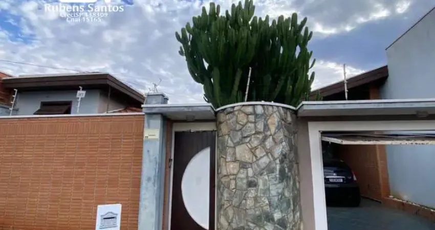 Casa para Venda em Mogi Guaçu, Jd. Serra Dourada, 2 dormitórios, 1 suíte, 2 banheiros, 2 vagas