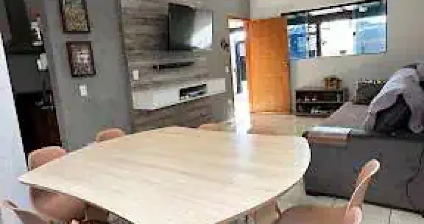 Casa com 3 quartos à venda na Rua 70, Vila Nova Campo Grande, Campo Grande