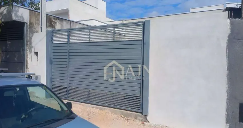 Casa com 3 dormitórios à venda, 92 m² por R$ 380.000,00 - Jardim dos Bandeirantes - São José dos Campos/SP