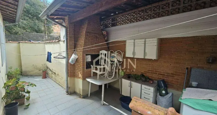 Casa com 3 dormitórios à venda, 200 m² por R$ 950.000,00 - Parque Industrial - São José dos Campos/SP