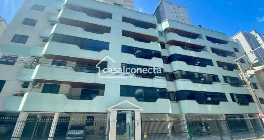 Segunda Avenida à venda, no Residencial Via Liberdade,  em Itapema, Meia Praia, com 3 quartos, 130m²