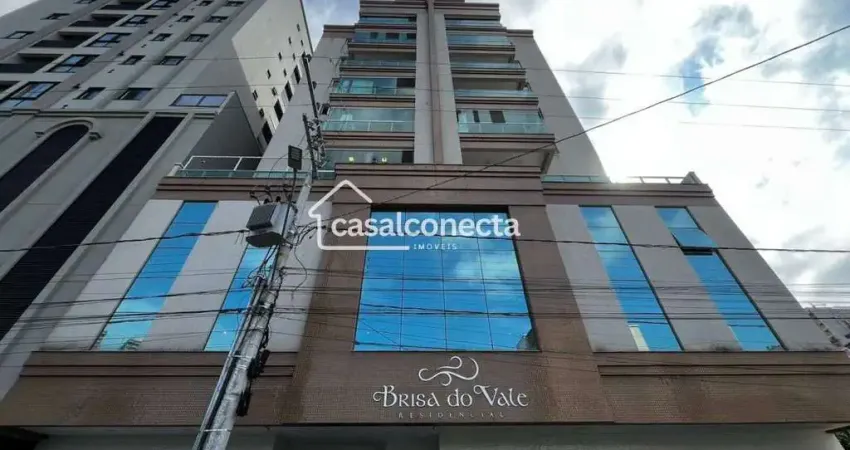 Apartamento à venda, no RESIDENCIAL BRISA DO VALE em Itapema, Meia Praia, com 1 quarto, 81,00m²