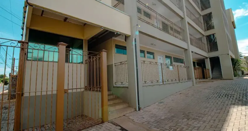 Apartamento com 2 quartos para alugar na Rua Dois, Residencial JK, Cuiabá