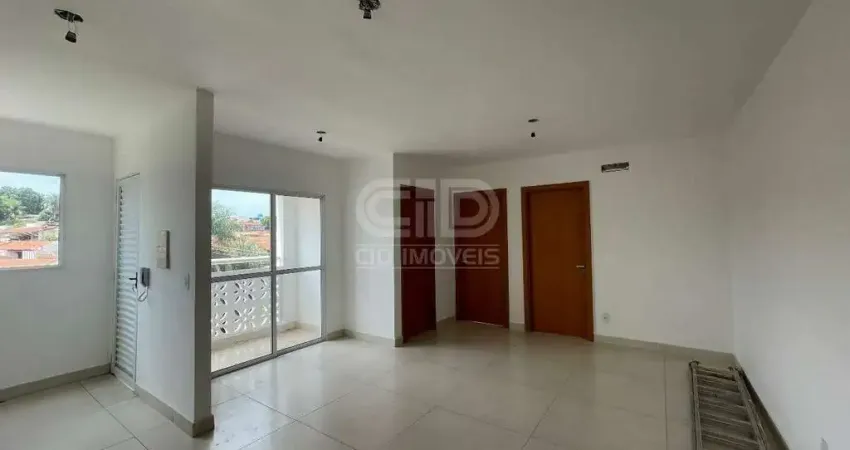 Apartamento com dois quartos no condomínio residencial maria helena