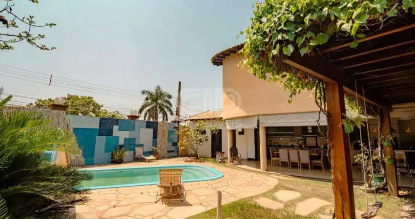 Sobrado com três suítes no condomínio residencial jardim itália ii