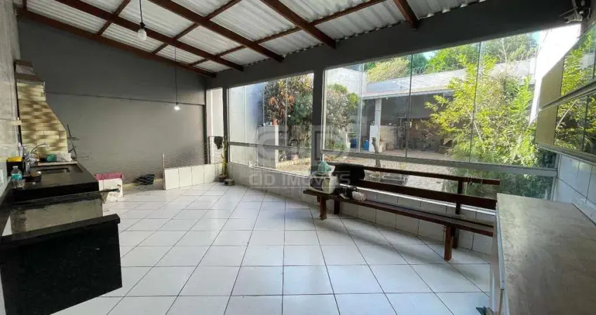 Sobrado com 4 quartos no bairro Canjica