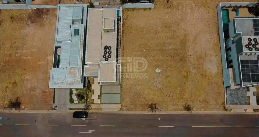 Terreno com 300m² á Venda no Condomínio Florais do Parque