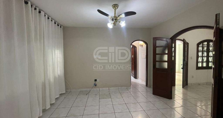 Casa com 8 quartos para alugar no Quilombo, Cuiabá 