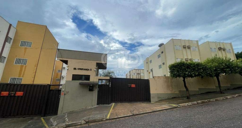 Apartamento á Venda com 3 quartos no Ed. Confiança II