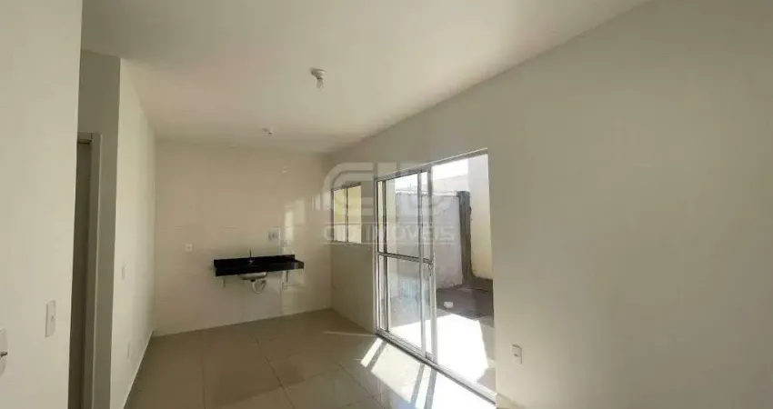 Casa em condomínio fechado com 2 quartos para alugar no Jardim Mossoró, Cuiabá 