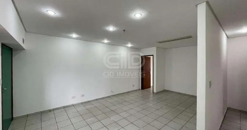 Sala comercial para alugar na Avenida Isaac Póvoas, Goiabeiras, Cuiabá
