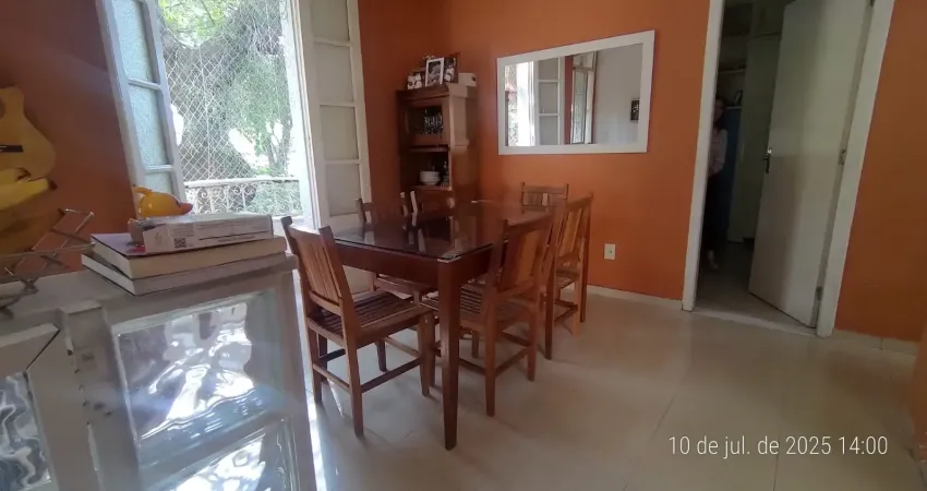 Casa a venda duplex  no grajaú 3 quartos coladinho a praça  verdum