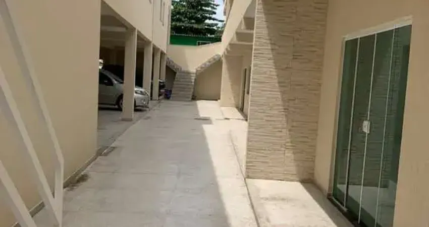 Casa com 2 quartos para alugar na Rua Mário Pondé, Chácaras Arcampo, Duque de Caxias