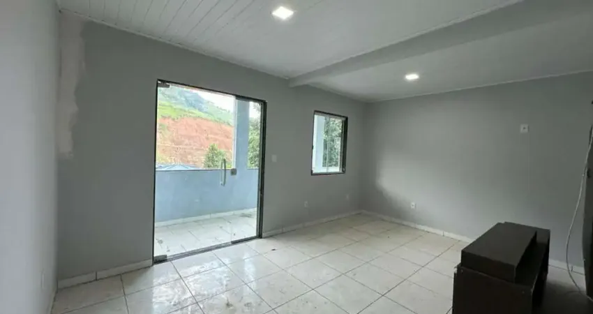 Casa com 1 quarto para alugar na Rua Mário Barbosa, Mantiquira, Duque de Caxias