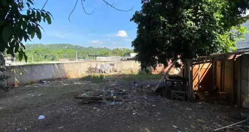 Terreno à venda na Rua da Figueira, Xerém, Duque de Caxias
