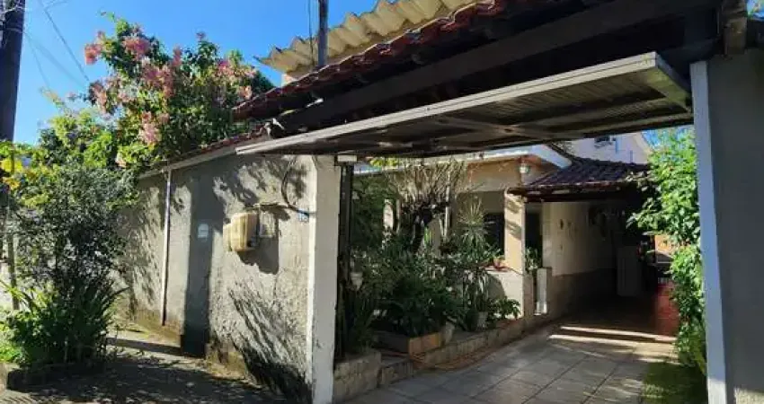 Imóvel de 5 quartos e piscina a passos do automóvel club aceita financiamento bancário